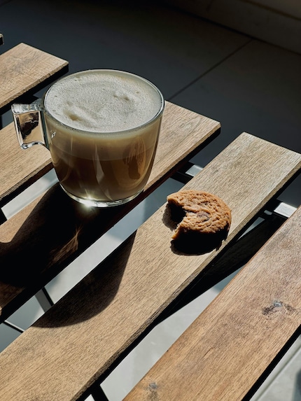 This is what happiness looks like: a real coffee, full of caffeine!