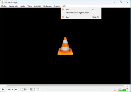 Unter Windows findest du im Hilfemenü den Update-Button.