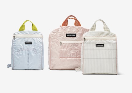 This is how pretty airbags look. Who would have thought it?
