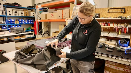 Mit einer kreativen Idee wird aus dem Gepäck-Problemfall eine gelungene Reparatur.