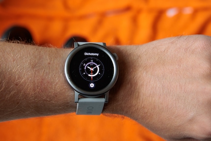 I customise watch faces directly in the watch and with an even larger selection in the app.