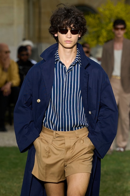 Combined correctly, super-short pants can even look smart.
