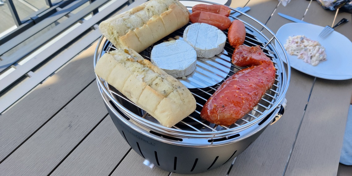 最新デザインの TitelbildLotusgrill21.png? バーベキュー・調理用品