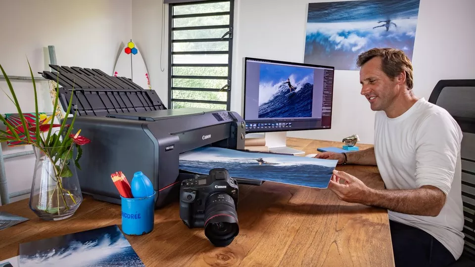 Fine Art Printing mit dem Canon Pro-1100 braucht einen geräumigen Arbeitsplatz.