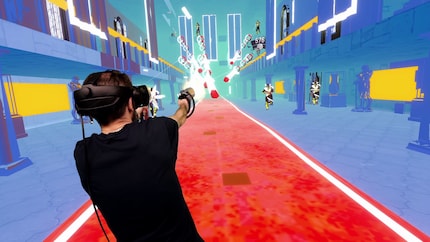 Das VR-Game Pistol Whip mit reingeschnittenem Spieler.
