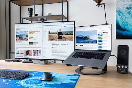Together with my MacBook Pro, I’m very comfortable working across 32 inches.