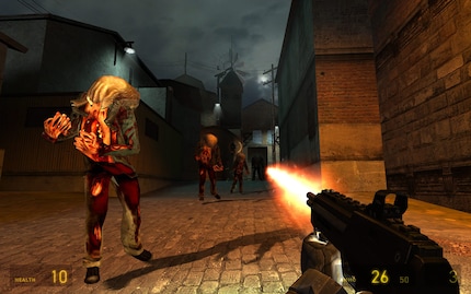 Half-Life 2 marked the beginning of the digital-only era for many PC gamers.