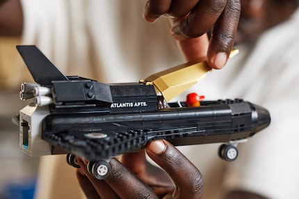The black rocket is simple and not very spectacular.