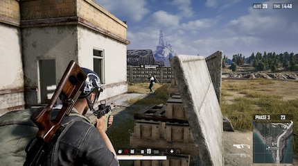 Sekunden später war ich wieder in der Lobby…