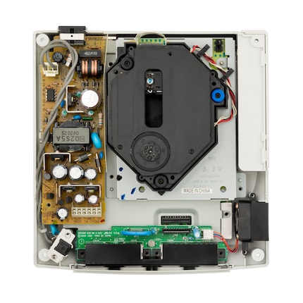 The Dreamcast’s innards were ahead of its time.