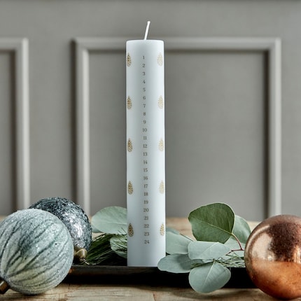 Das tägliche Anzünden der Kerze wird zu einem schönen Ritual, das Gemütlichkeit in deinen Alltag bringt.