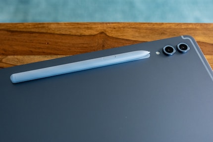 Einen Stift legt Samsung dem Tablet immer bei. Ich nutze ihn liebend gerne.