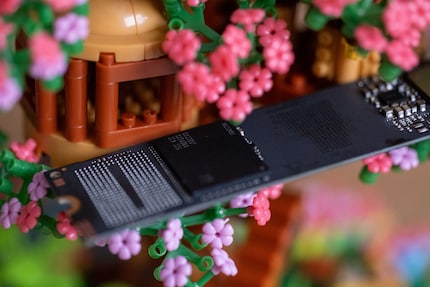 Auf der 2-TB-Version der Evo 990 Plus hat es nur einen NAND-Speicherbaustein.