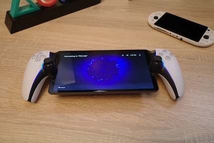 The Playstation Portal cannot play PS5 locally.