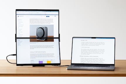 In Ultra mode, the system recognises the two displays as a single monitor.