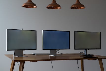 The downside of LED backlight without local dimming? Illumination isn't homogenous. The Studio Display (centre) maintains the black level best when viewed at an angle.