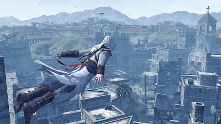 Der erste «Leap of Faith», der Turmsprung in einen Heuhaufen, bleibt unvergessen.