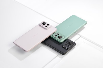 Das Zenfone 12 Ultra erscheint in drei Farben.
