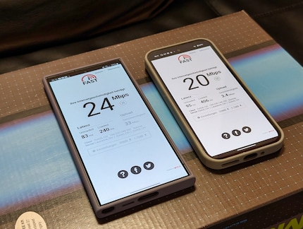 Für den Test habe ich jeweils mit zwei Smartphones eine Messreihe durchgeführt.
