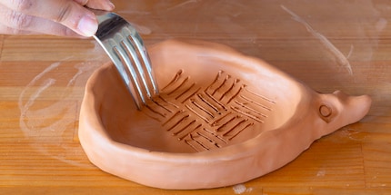 Täglich frische Kräuter mit einem Kresseigel. 