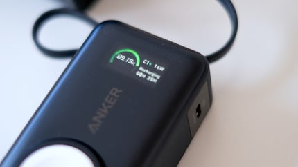 Detailliert erfährst du, wie sich der Akku füllt.
