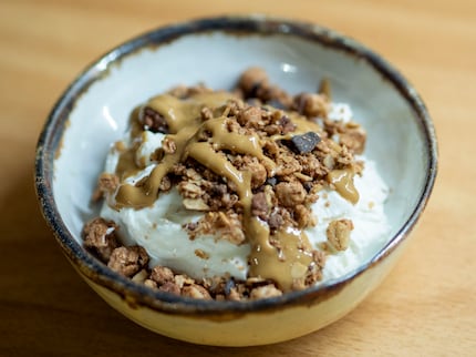 Ich liebe die Sonnenblumenkerncreme als Ergänzung im Müsli.