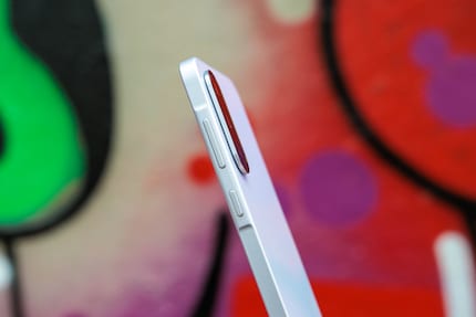 Der Rahmen des Galaxy A36 besteht aus Kunststoff.