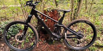 Das brandneue leichte E-MTB Sign E-13 von Bixs.