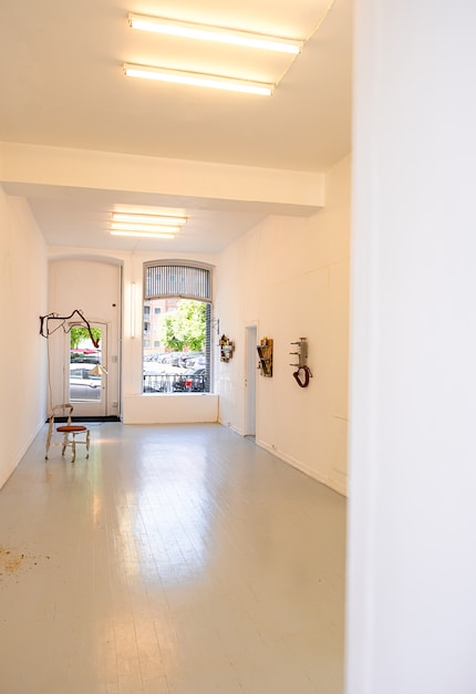 Bittosis Installation in der Etage Projects Galerie.