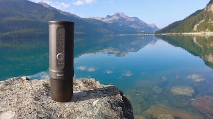 Die Outin Kaffeemaschine ist klein genug, um sie bei Wanderungen dabei zu haben.