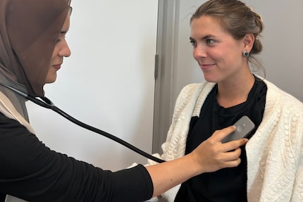 200 Jahre alt, jetzt neu gedacht: Das klassische Diagnosegerät wird mit KI zum intelligenten Helfer im Arztalltag.