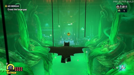 Mit Batman fliege ich über schleimig-grüne Landschaften.