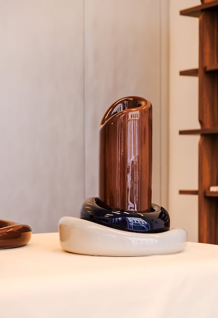 Braun bringt Wärme in minimalistische Konzepte.