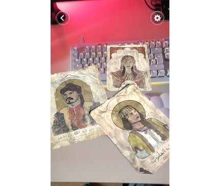 In AR mode, you can examine exhibits directly in front of you.