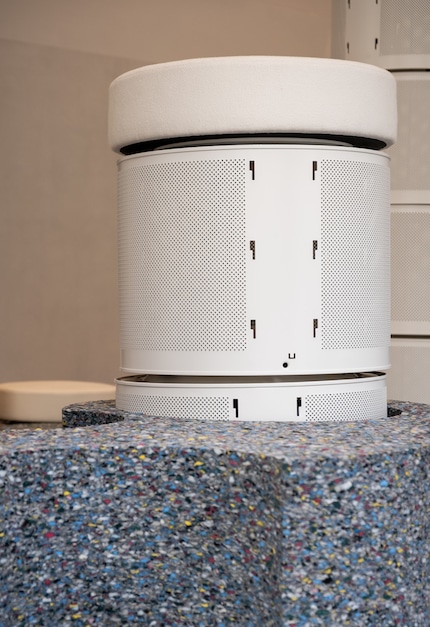 Used washing machine drums become stools.