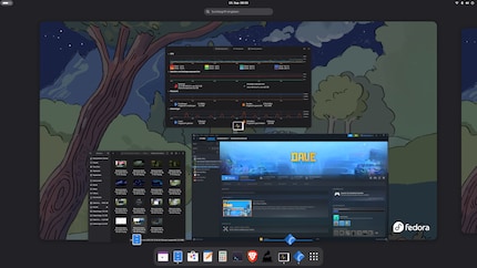 Fedora mit Gnome im Dark Mode.