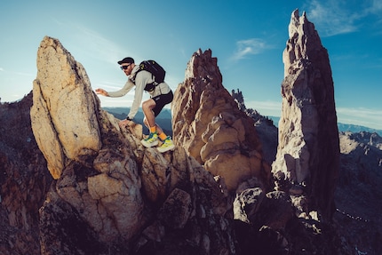 Der Hoka Mafate X Hike ist für Touren in abgelegenen Gebieten gemacht.