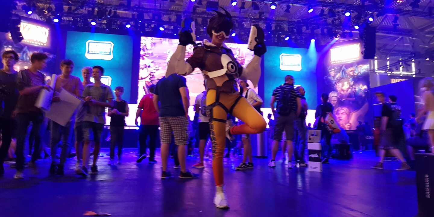 Zwischen Gaming-Freaks und Gamescom-Messeständen - 2. Teil