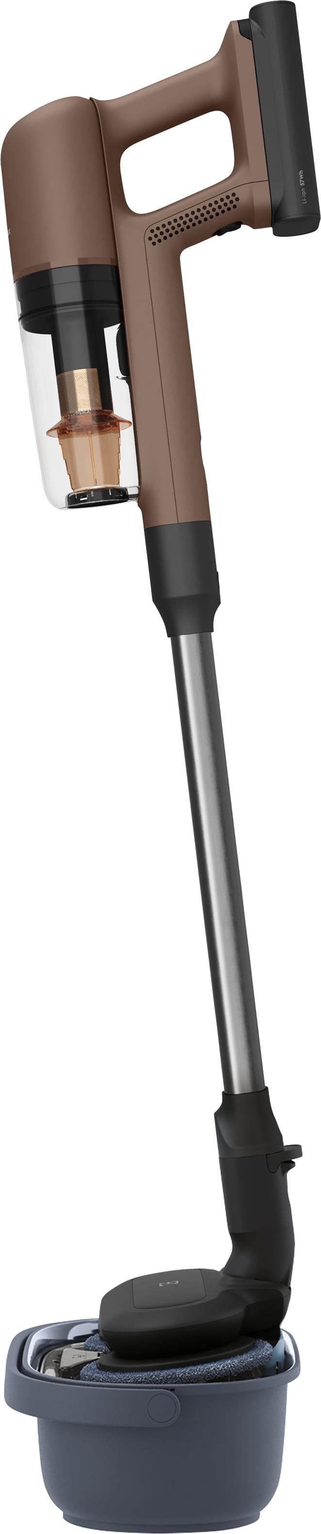 Electrolux PowerPro Cleaning Station: wet pick-up for